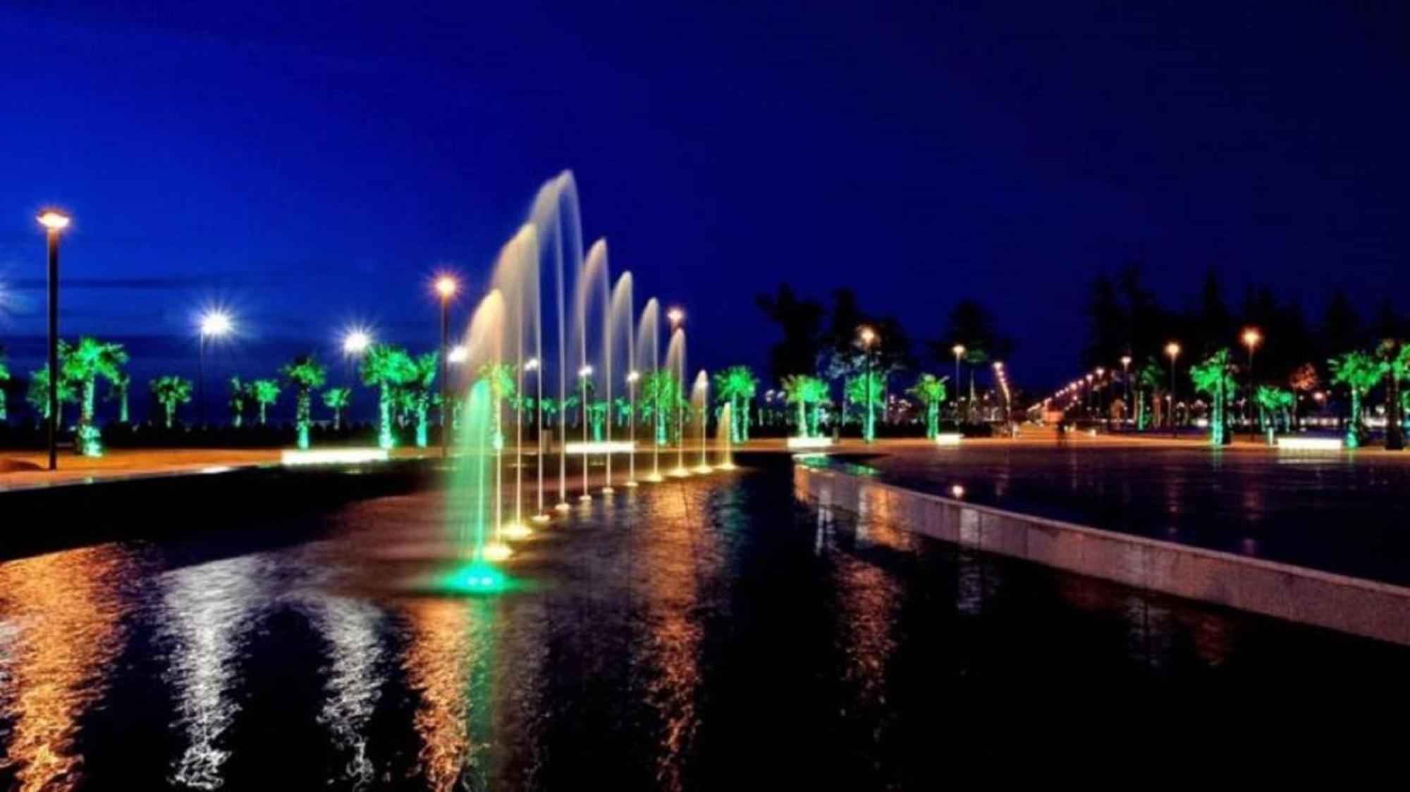 Apart Hotel Black Sea Towers Batumi Exterior foto